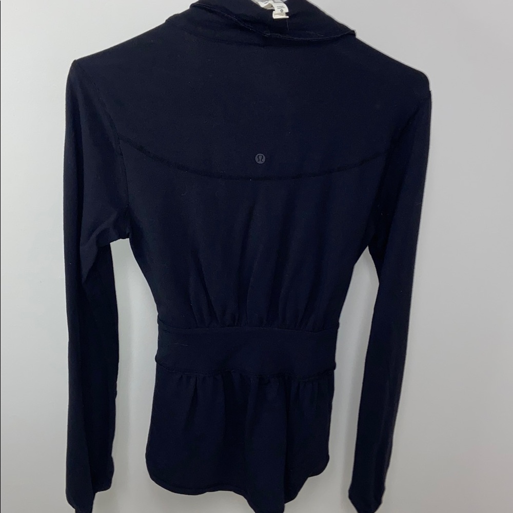 🔥 Lululemon Inspire Wrap Jacket – Size 6 🔥 - Picture 3 of 7